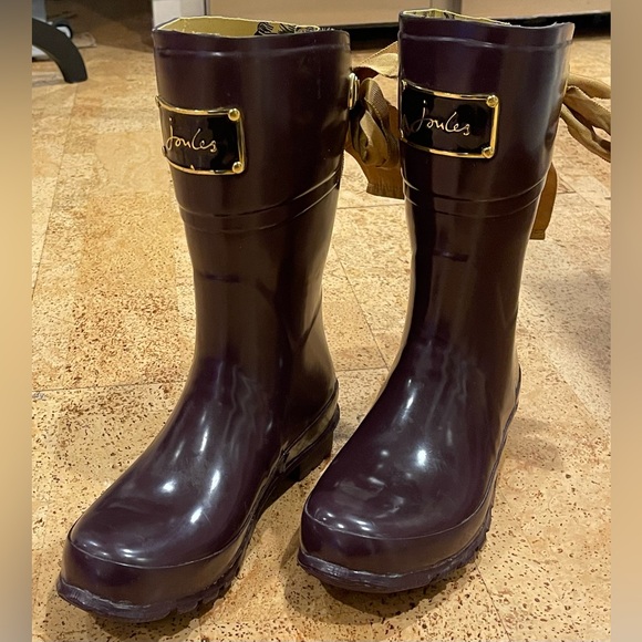 Joules Evedon Womens Short Rain Boots Gloss Burgundy  w/ Yellow Ribbon 7 US - Picture 3 of 16